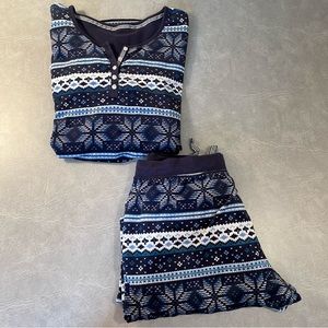 Nautica Blue and White Patterned Pajama Set